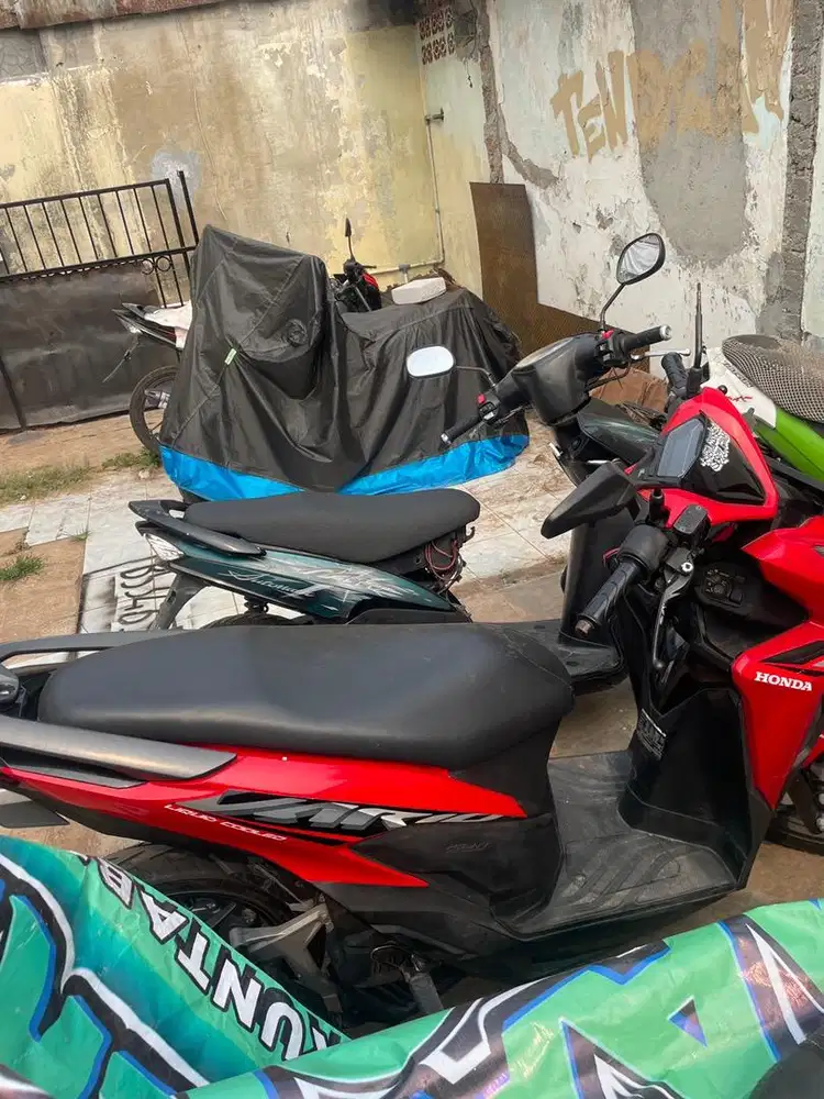 DI JUAL VARIO CBS 125 TAHUN 2022