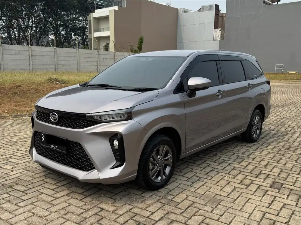 Km 9rb Xenia R 2022/2021 record daihatsu Cash tangan pertama