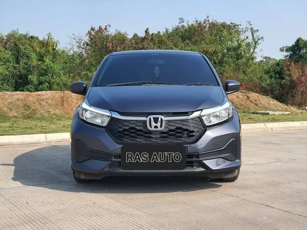 Honda Brio Satya 1.2 E AT 2024 Abu