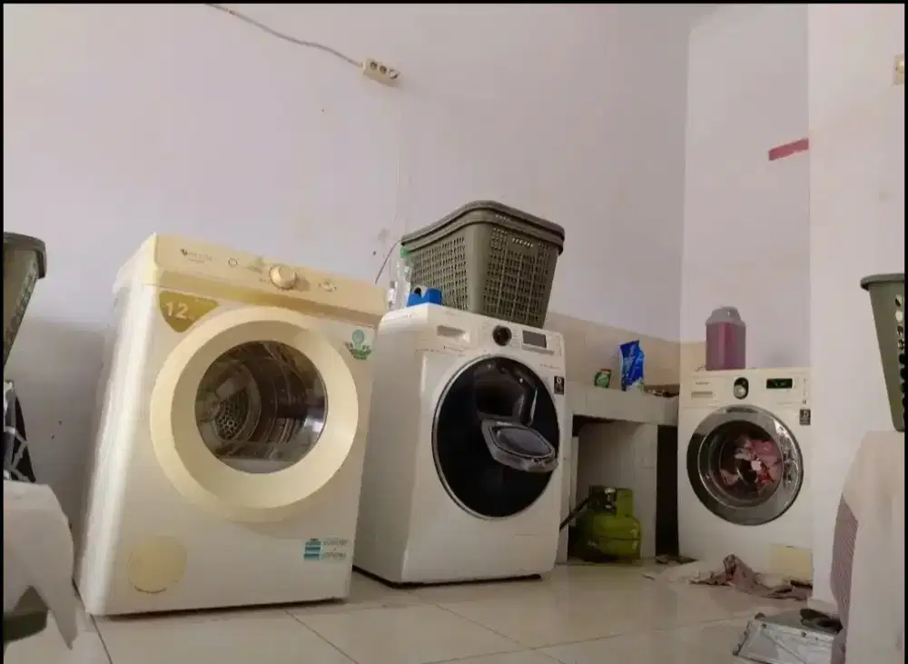 Dijual Murah mesin cuci Front loading