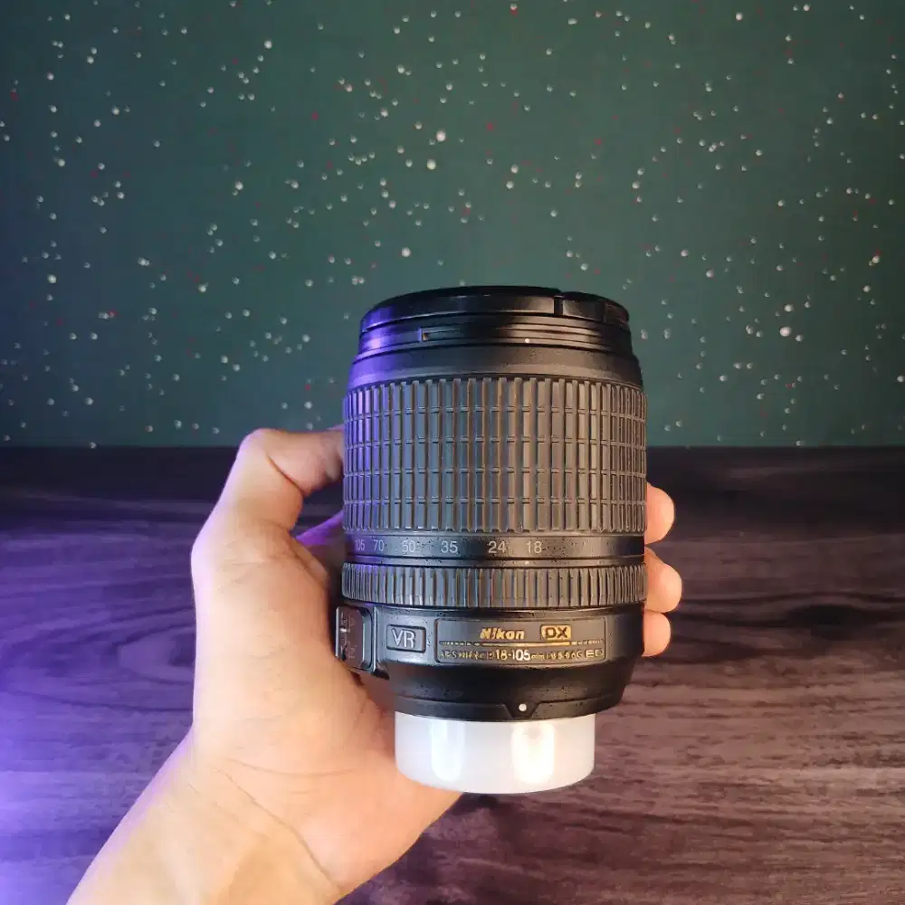 NIKON AFS 18-105MM BLACK GOOD CONDITOON