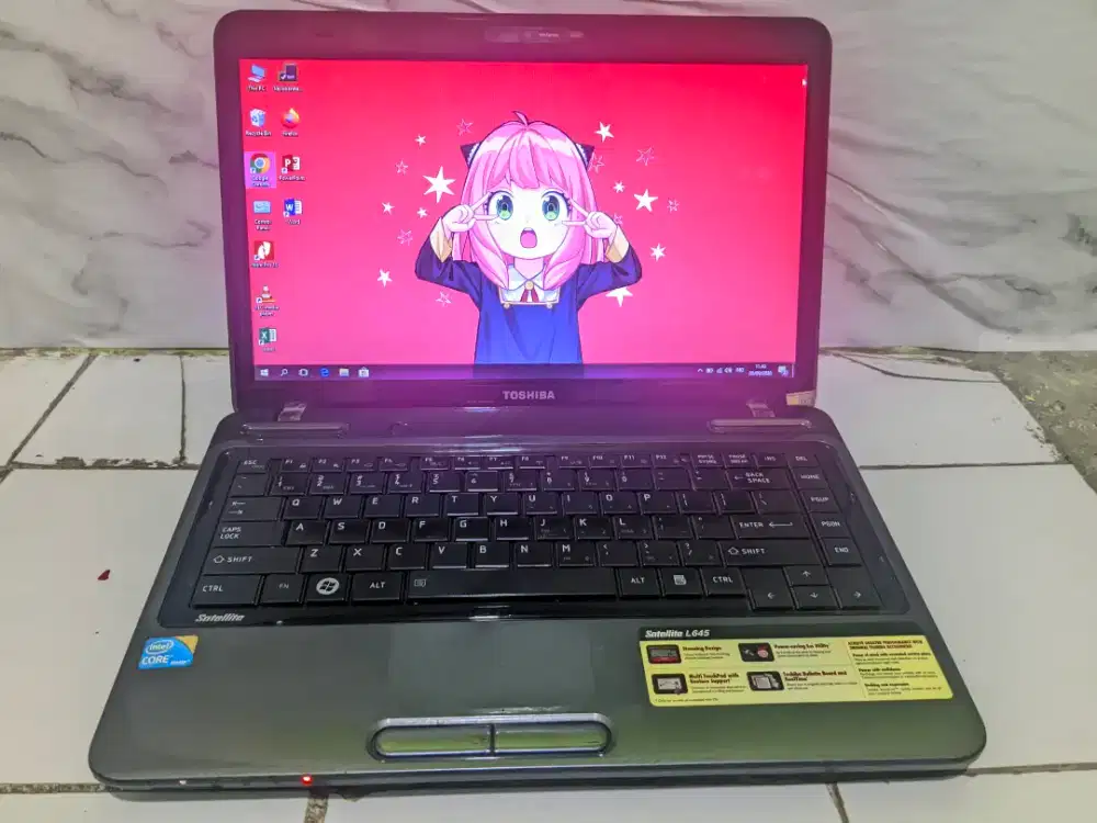 LAPTOP TOSHIBAA