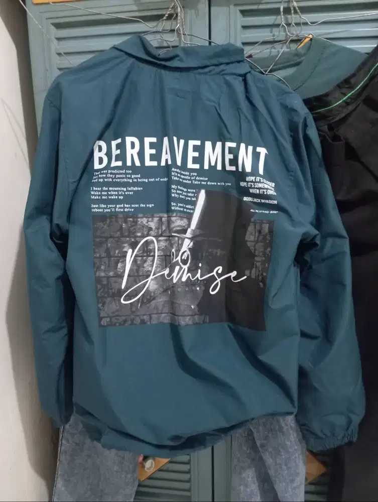Jaket Windbreaker Hijau Petrol BEREAVEMENT – Jaket Casual Pria