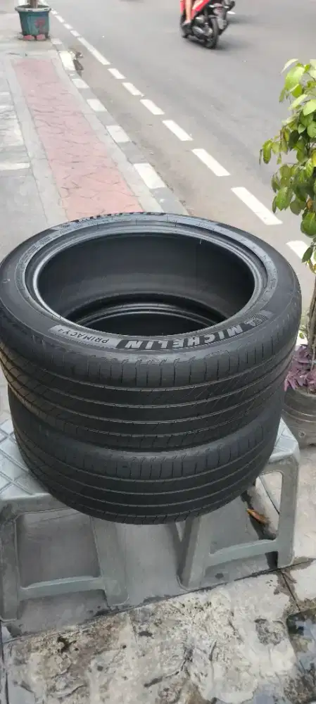 2ban 225/50/R18 Michelin Primacy 4 nik 2025 90% hub Wa gan