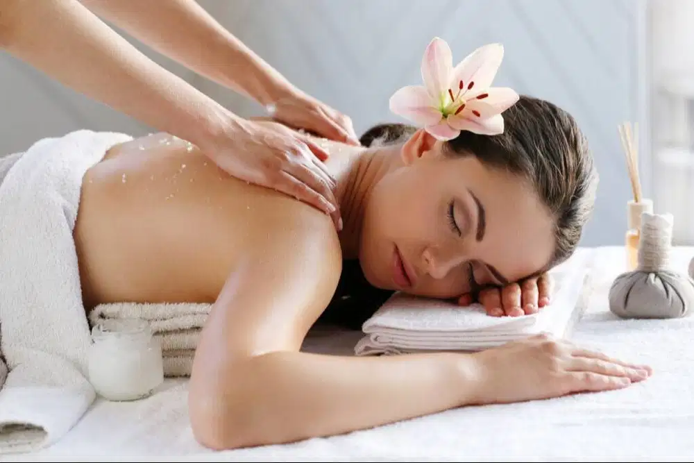 Dicari pekerja Massage Wanita
