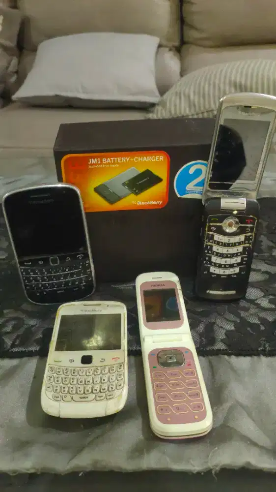 Handphone BlackBerry Nokia