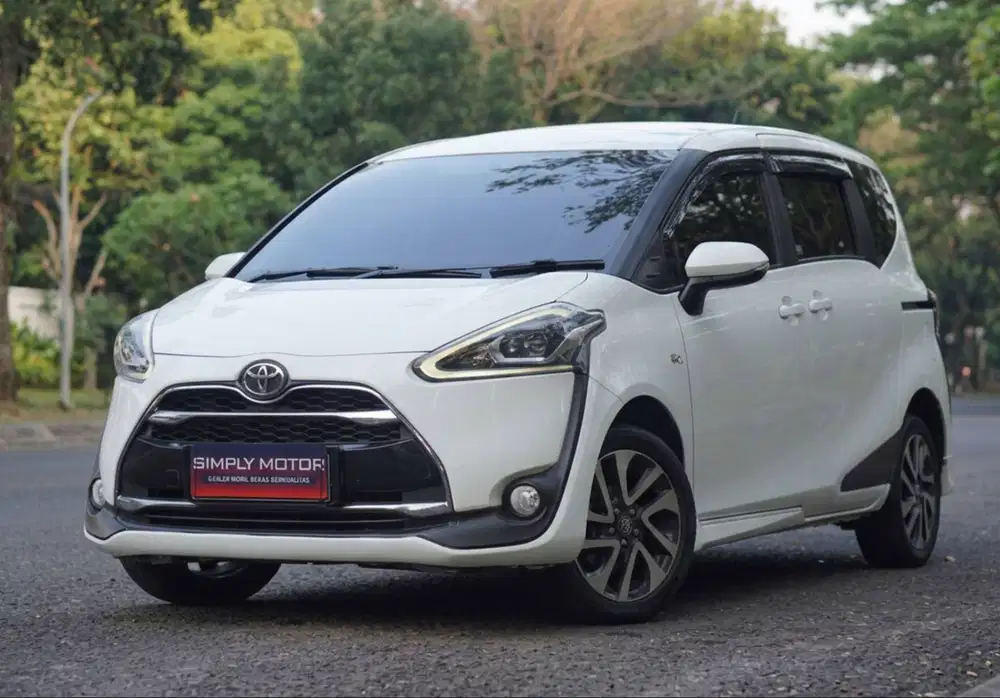 TOYOTA SIENTA 1.5 Q CVT AT 2017
