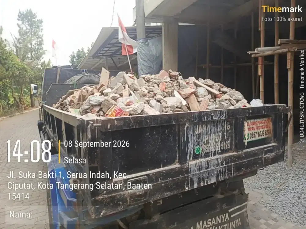 Buang puing dan sampah proyek