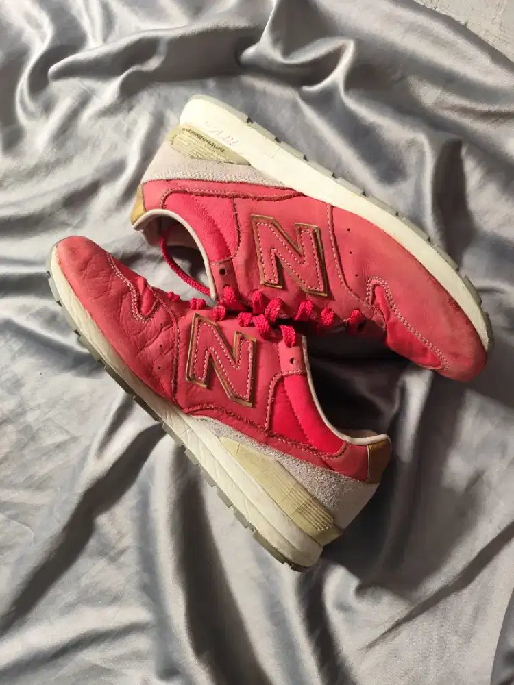 Sepatu new balance nb 996