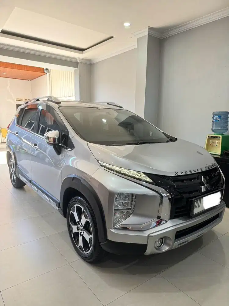Mitsubishi Xpander Cross matic Facelift 2021/2022 Km 40 rb