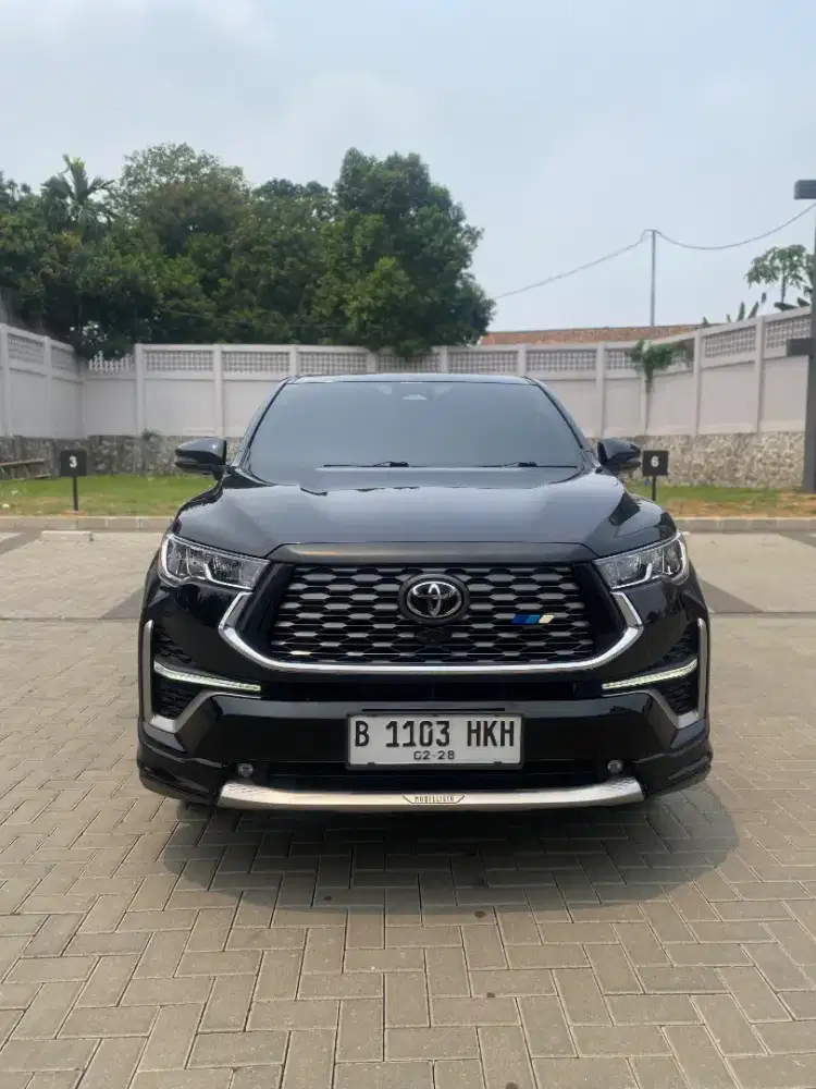 Toyota Kijang Innova Zenix Q Modelista Hybrid 2.0 AT 2023