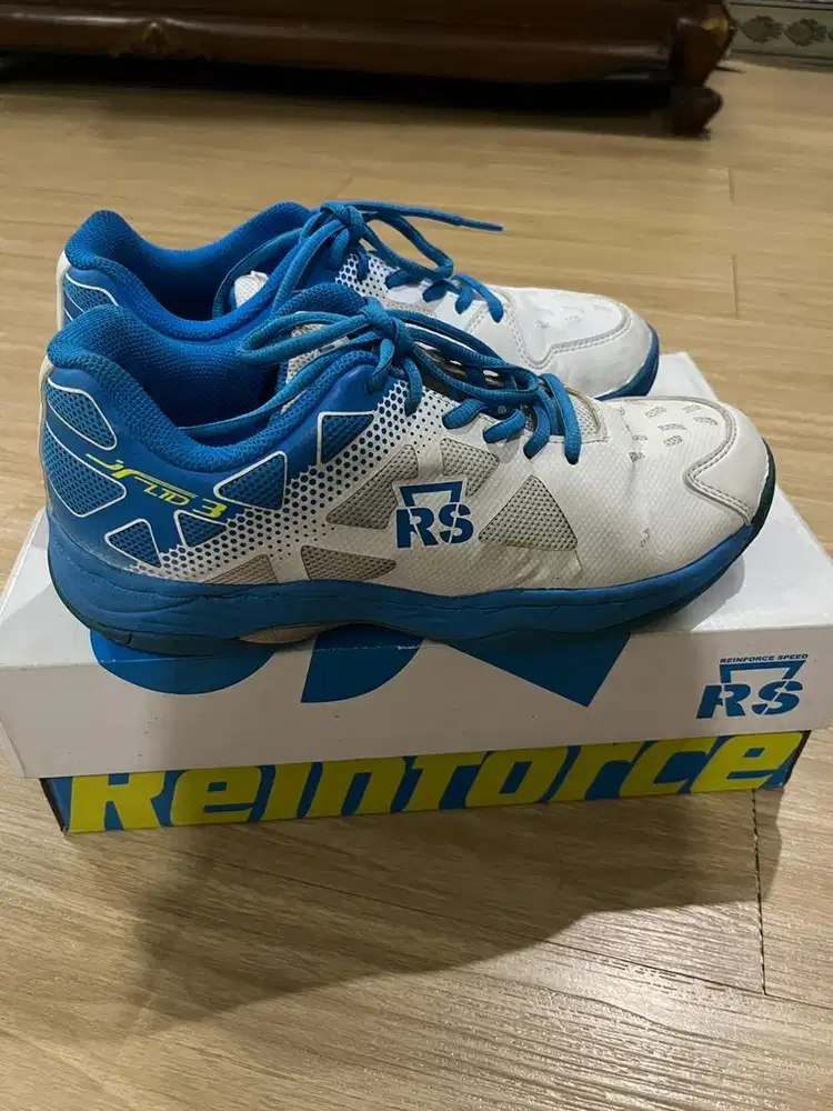 Jual Sepatu Badminton RS LTD 3 with Box