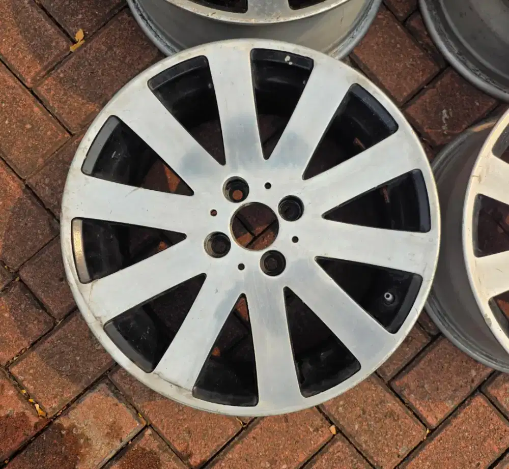 Velg Vossen R16 4x100 Brio Raize Jazz Yaris Dll
