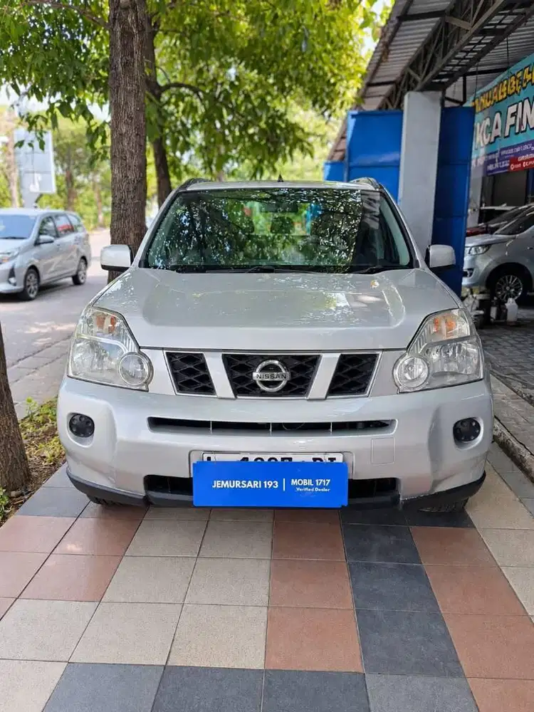 NISSAN 2011 XTRAIL 2.0 ST MT SILVER
JL.RAYA JEMURSARI MOBIL 1717