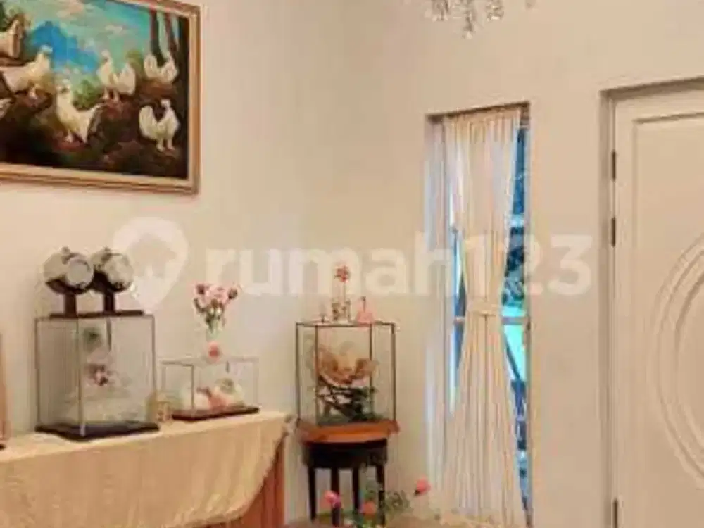 Rumah Mewah Siap Huni di Cluster Picardie Modernland Tangerang