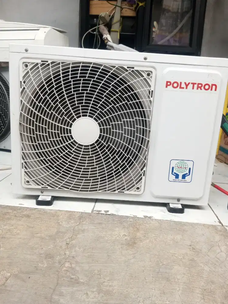 Di jual ac Polytron