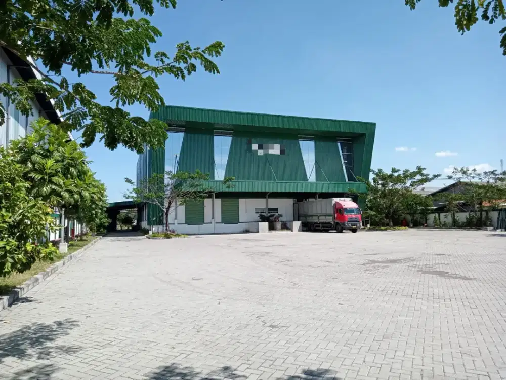 Jual Via Lelang Gudang Luas dan Mewah di Tambak Langon Surabaya