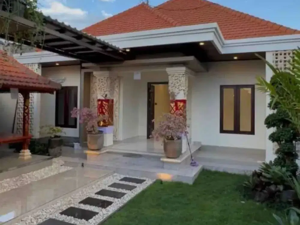 JUAL RUMAH MEWAH RENON