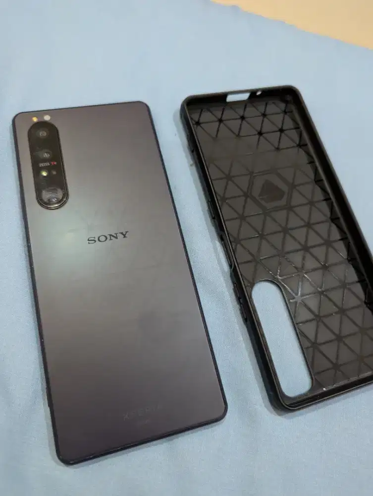 Sony Xperia Mark III Black 12 / 256 Bonus Case