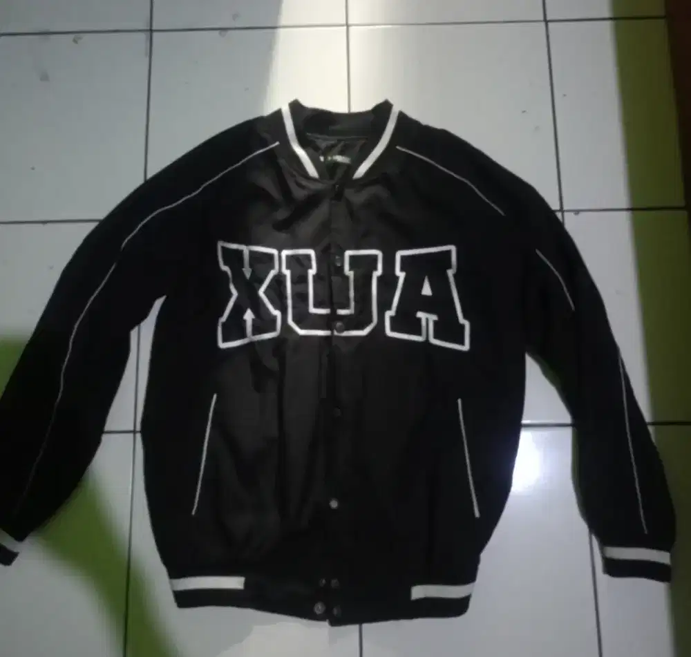 JAKET VARSITY BASEBALL