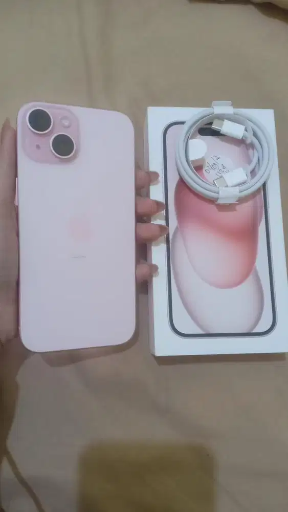 Iphone 15 basic 128gb ibox.