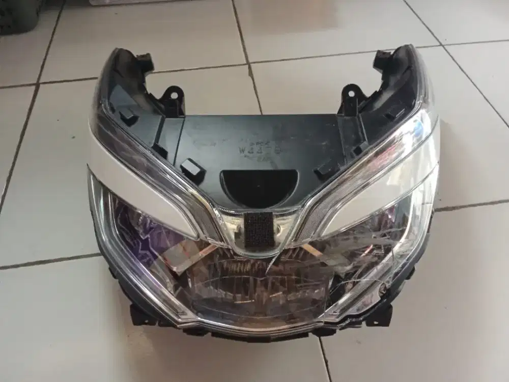 Headlamp pcx 150 tahun  2018 2019