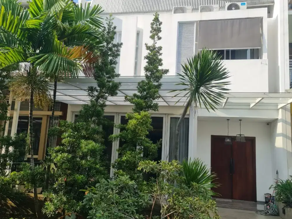 Dijual Rumah Crown Mansion, PIK (double decker)