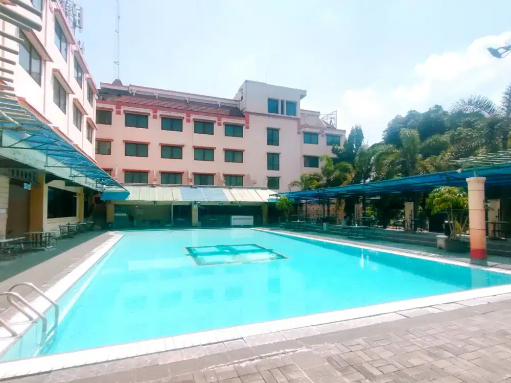 Hotel dijual di Solo kota prime location dekat stadion Manahan