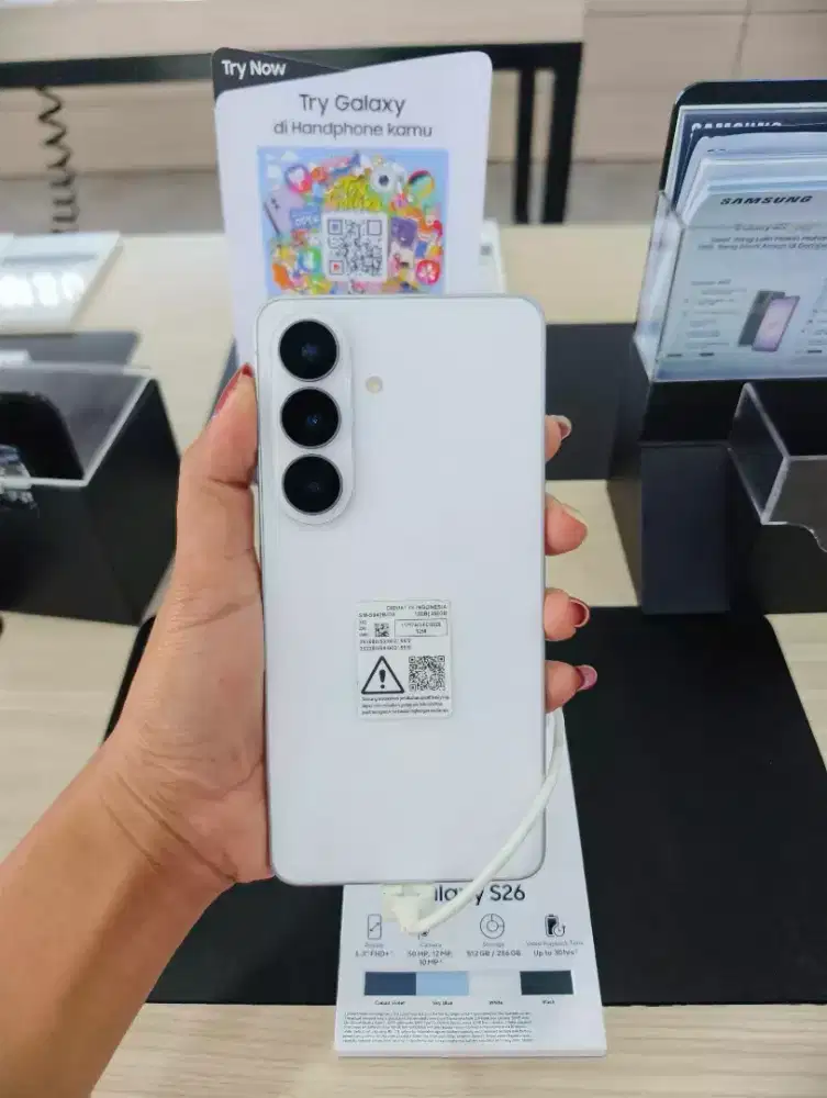 SAMSUNG GALAXY S26