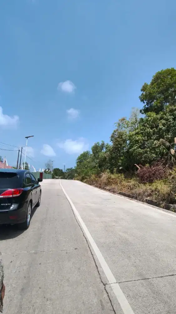 DI JUAL TANAH TENGAH PERUMAHAN 1Ha
