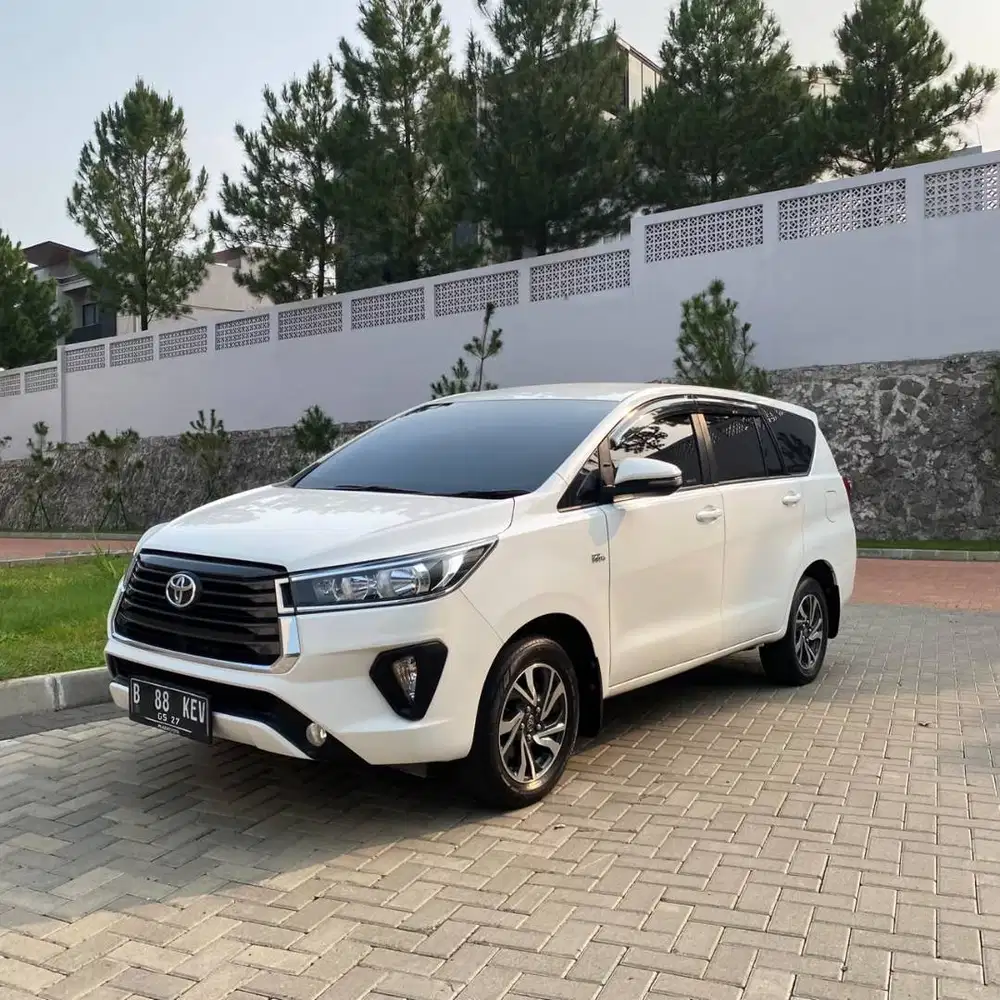 TOYOTA INNOVA REBORN 2.0 G 2022 BENSIN AT MATIC GENAP