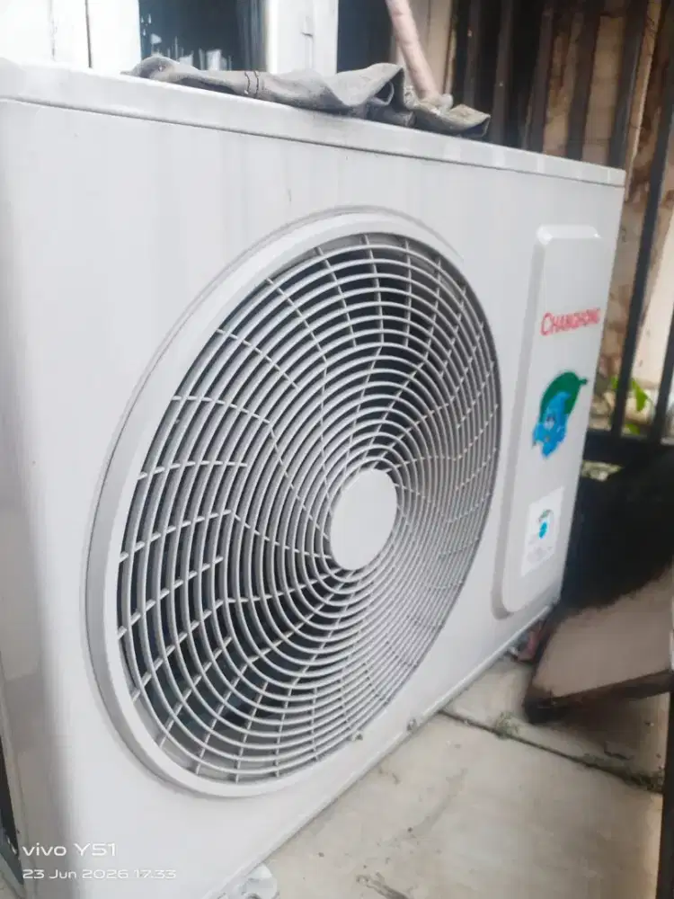 Di jual AC 1 PK belum 1 tahun pake