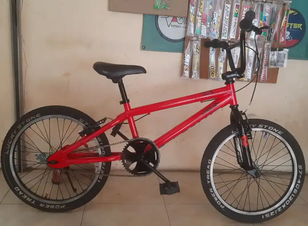 Sepeda Bmx United 20 Mantab