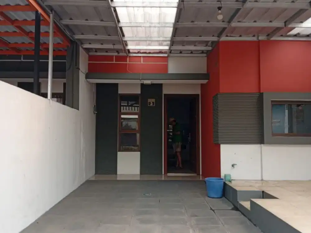 Dijual rumah 2 lantai di Alia Resindence, Pondok Melati Bekasi