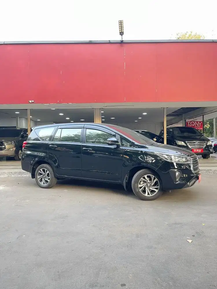 Toyota Innova Reborn G Diesel AT 2022 Hitam