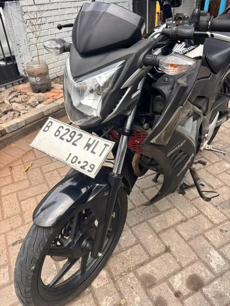 Honda CB 150 R Street Fire
