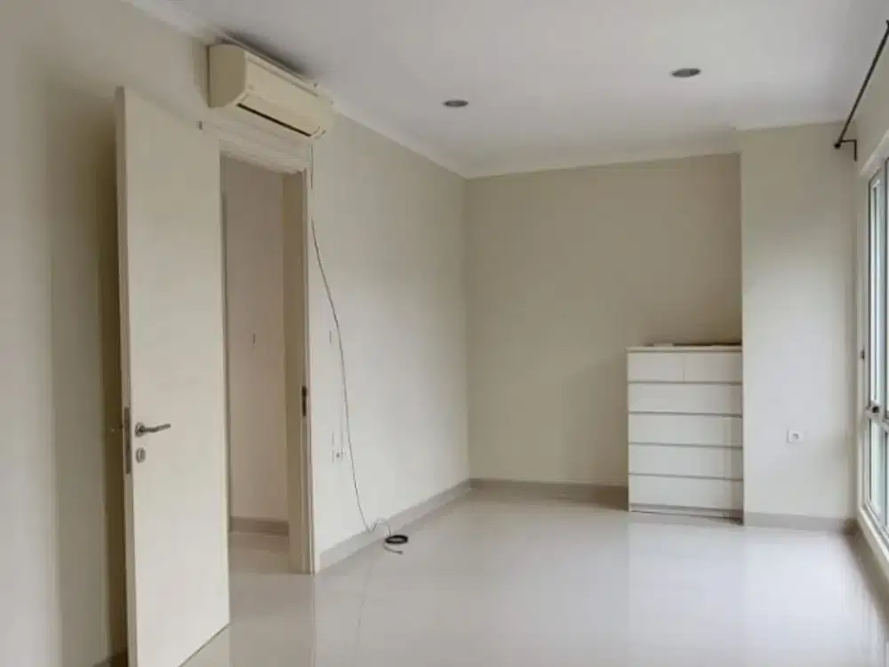 Disewakan Rumah cluster Tesla Gading Serpong