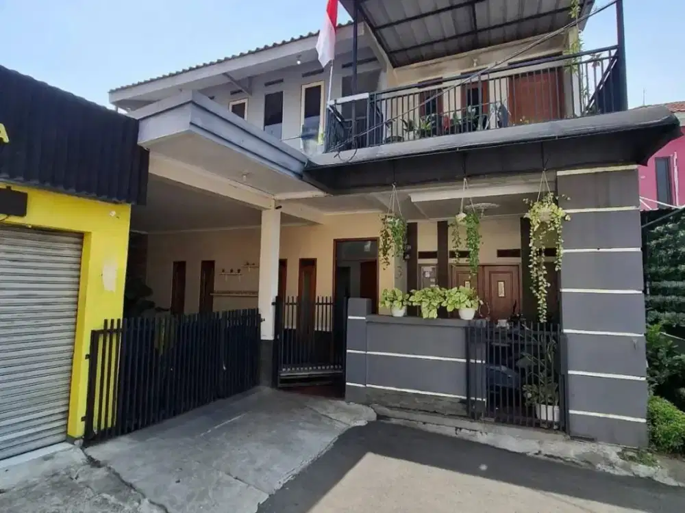 Rumah Masih Dihuni 2 Lantai Area Arcamanik Bandung