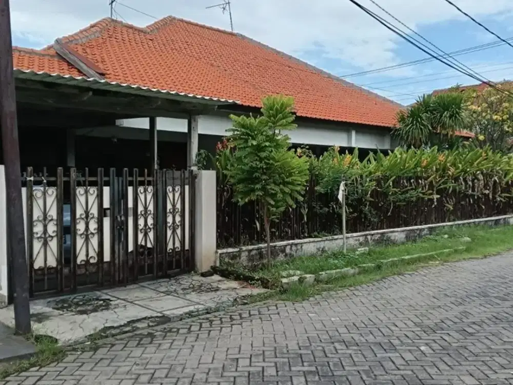 Prapen Indah Hook Row Jalan Lebar, Masih Terawat, Dekat Panjang Jiwo
