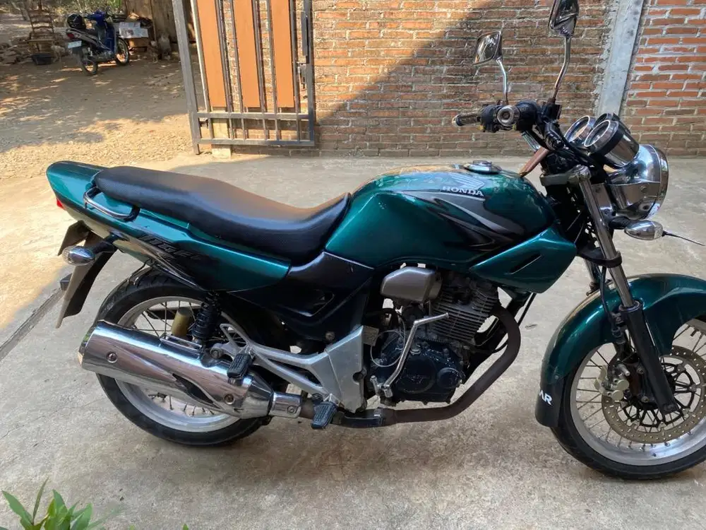 Honda tiger 2006