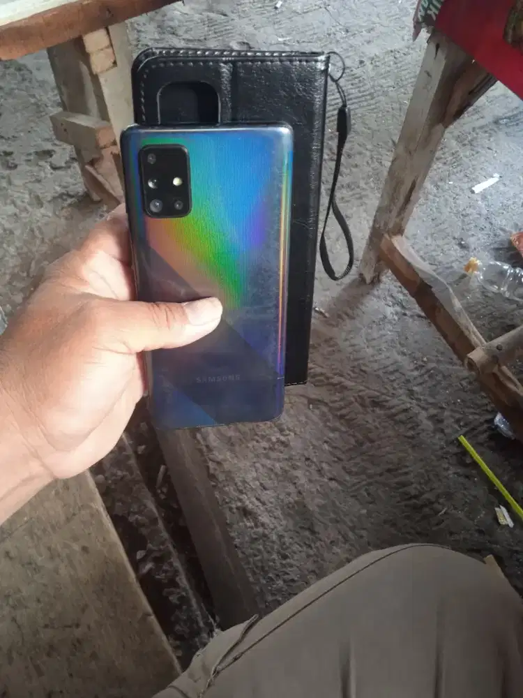 Samsung A71 ram8/128 NFC batangan