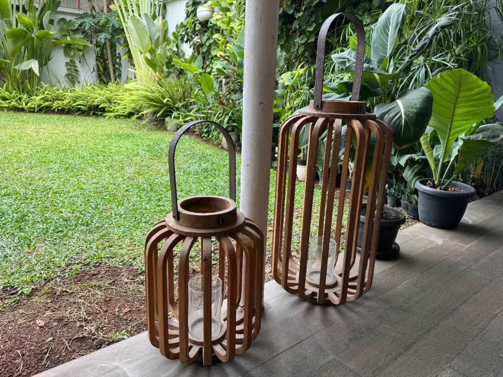 Lentera / Tempat Lilin Besar & Kecil