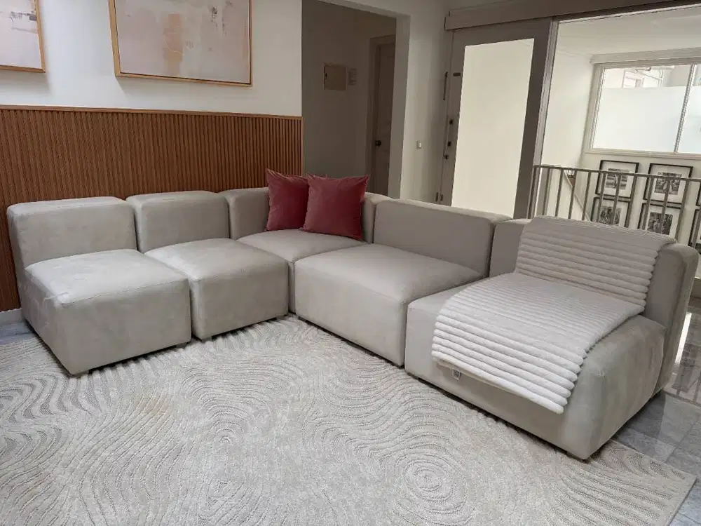 Sofa Custom Kondisi Seperti Baru