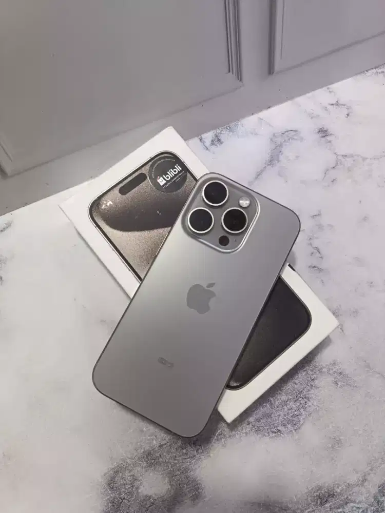 iphone 15 pro 256GB natural titanium blibli resmi indonesia lengkap