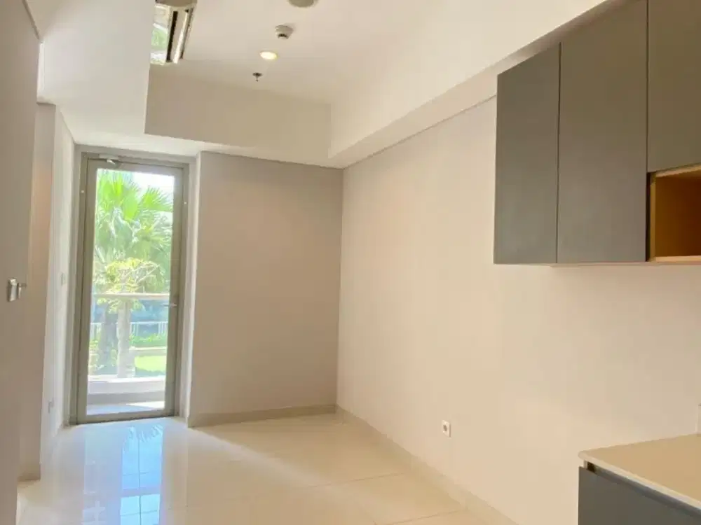 Disewakan Apartemen Taman Anggrek Residences 2 Bedroom Semi Furnish Bagus