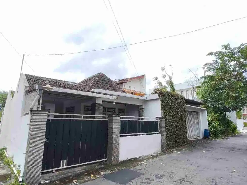 BU - Dijual Rumah Murah Jogja, utara Terminal condongcatur Sleman Dekat JIH UGM UNY