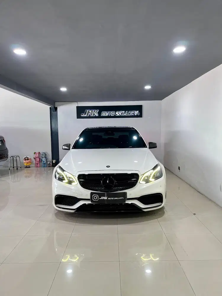 MERCEDES BENZ E63 AMG