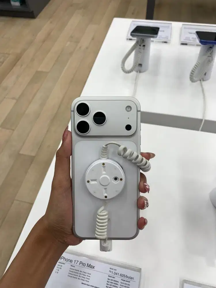 iPhone 17 Pro Max (kredit)