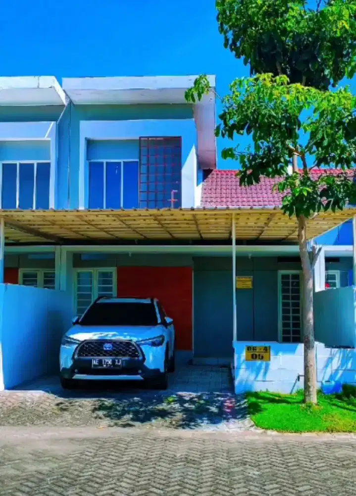 Disewakan rumah bersih, 2 lantai, nyaman, full renov