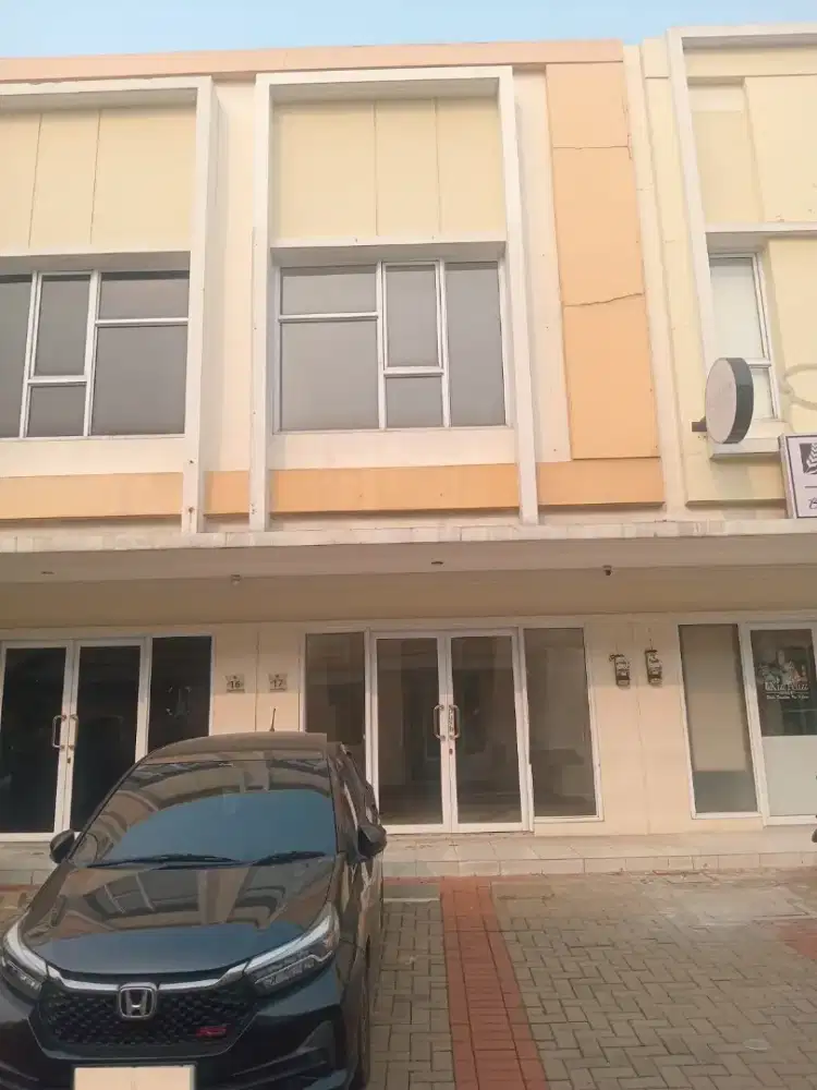 Di Sewakan ruko pisa 2lantai  Pisa grande Gading serpong siap huni